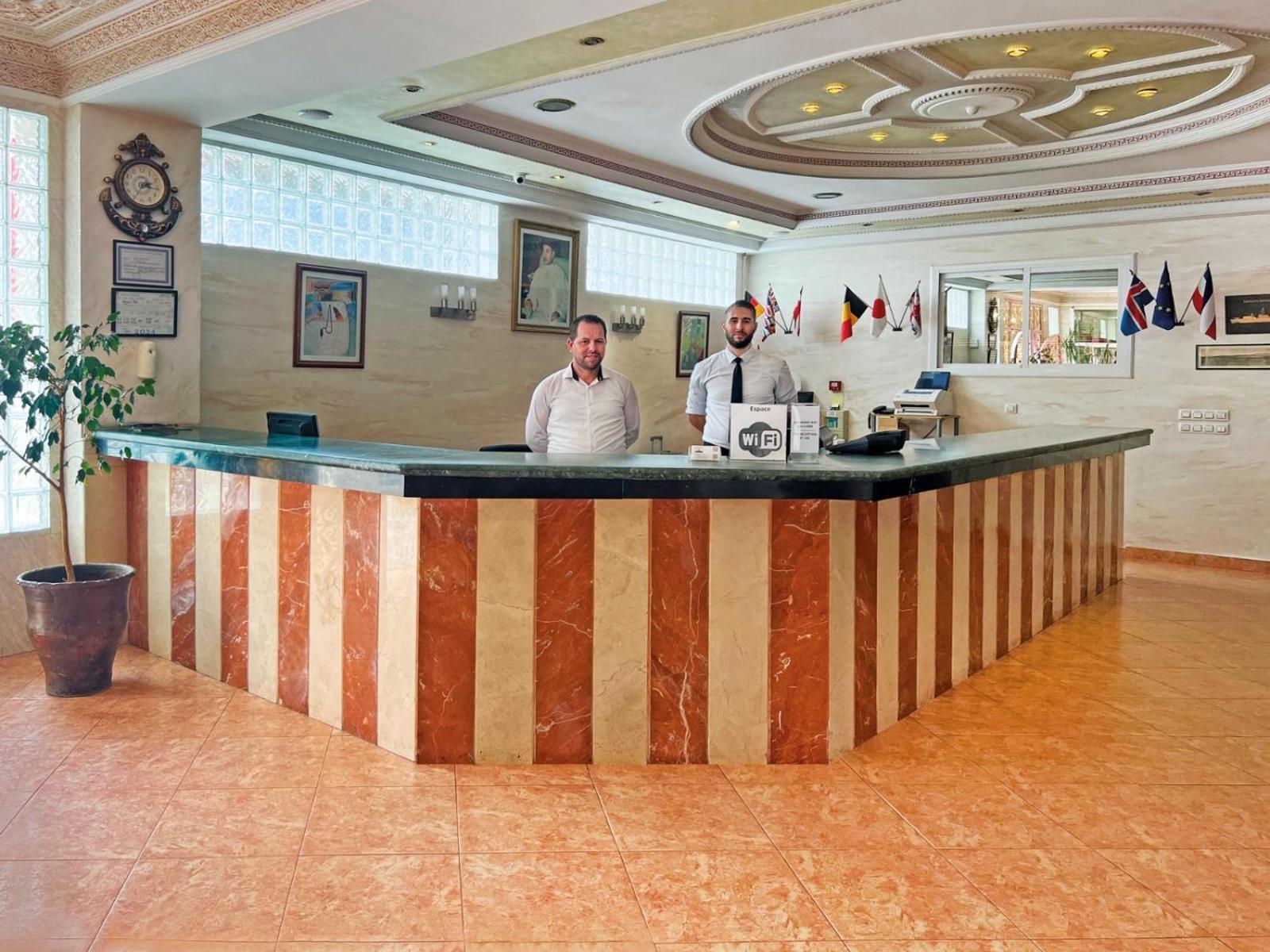 Hotel Marco Polo à Tanger Extérieur photo